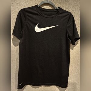 🏀sold!🏀 Nike Dri-Fit Shirt for Boys Youth XL